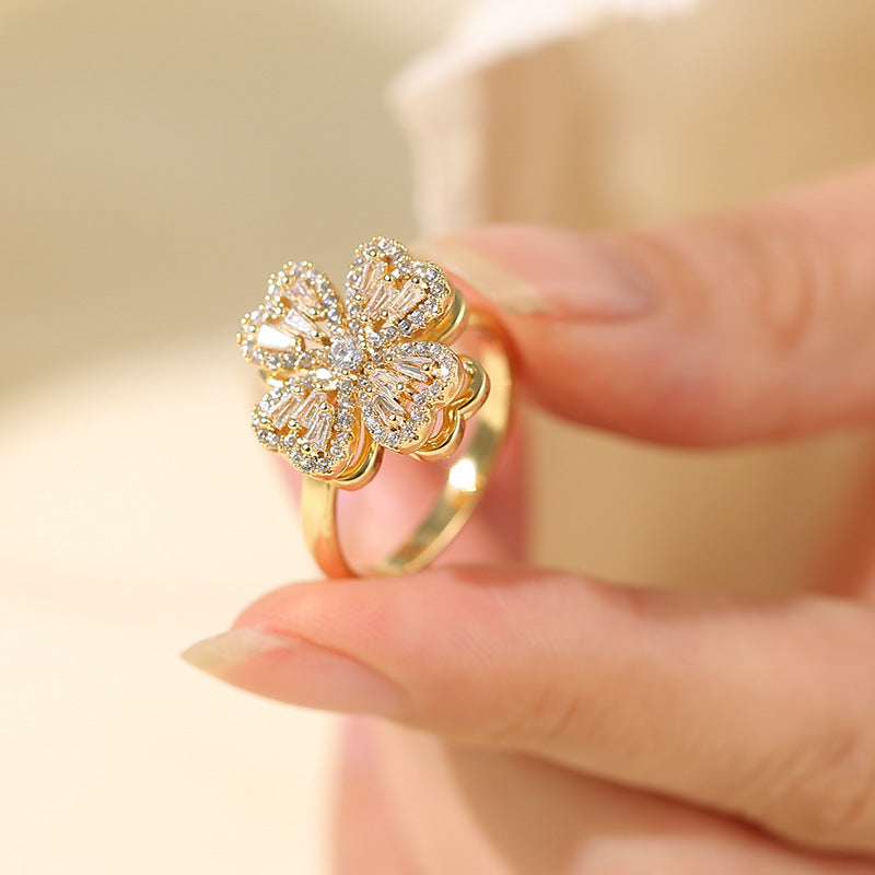 Clover Spinning Ring-Size Adjustable